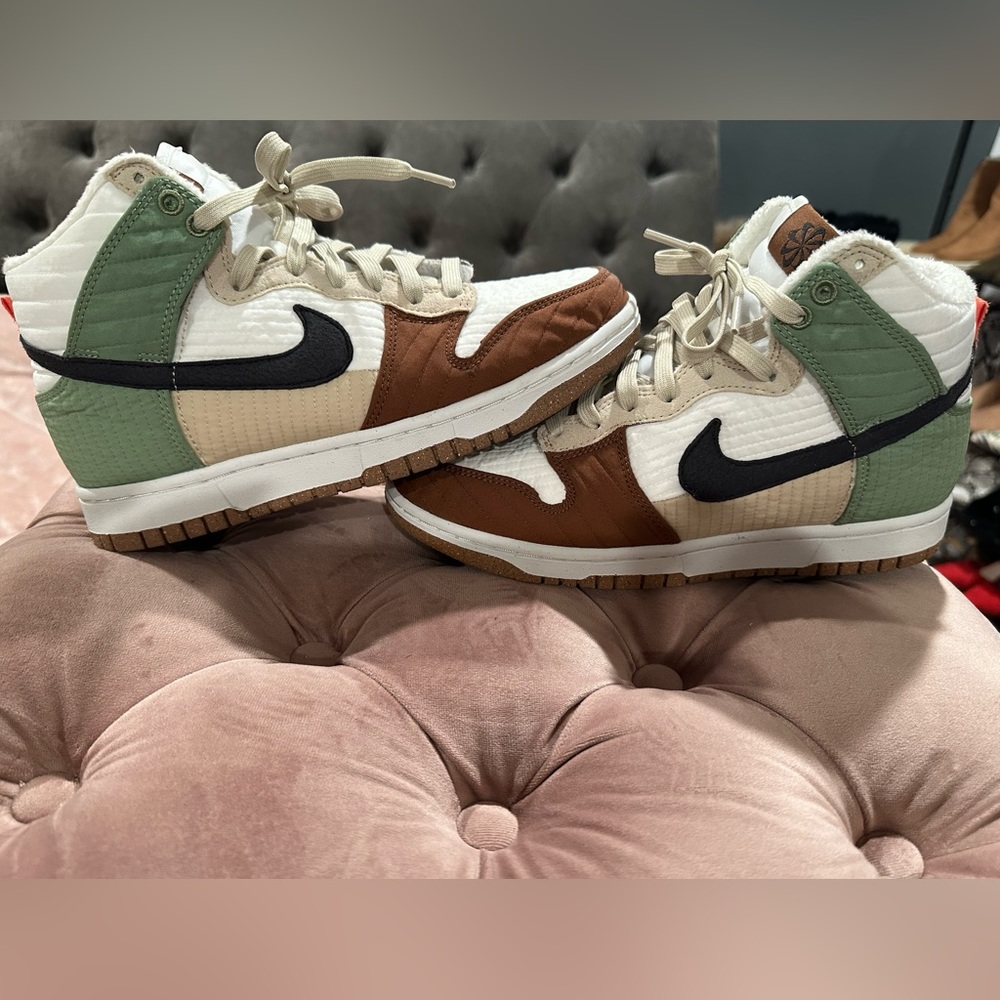 Nike dunk high LX